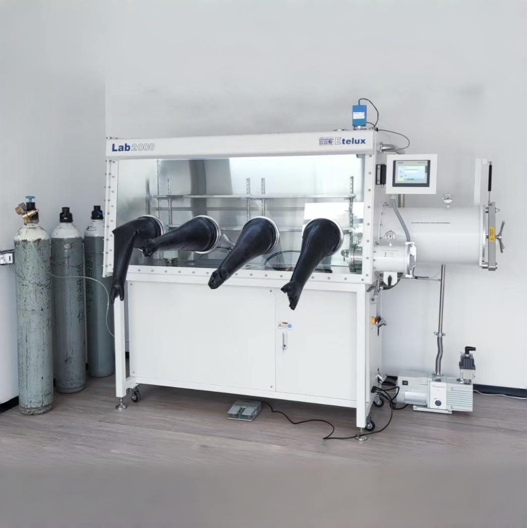 Lab2000 Single-sided Standard 1800 Integrated Glovebox - Image 4