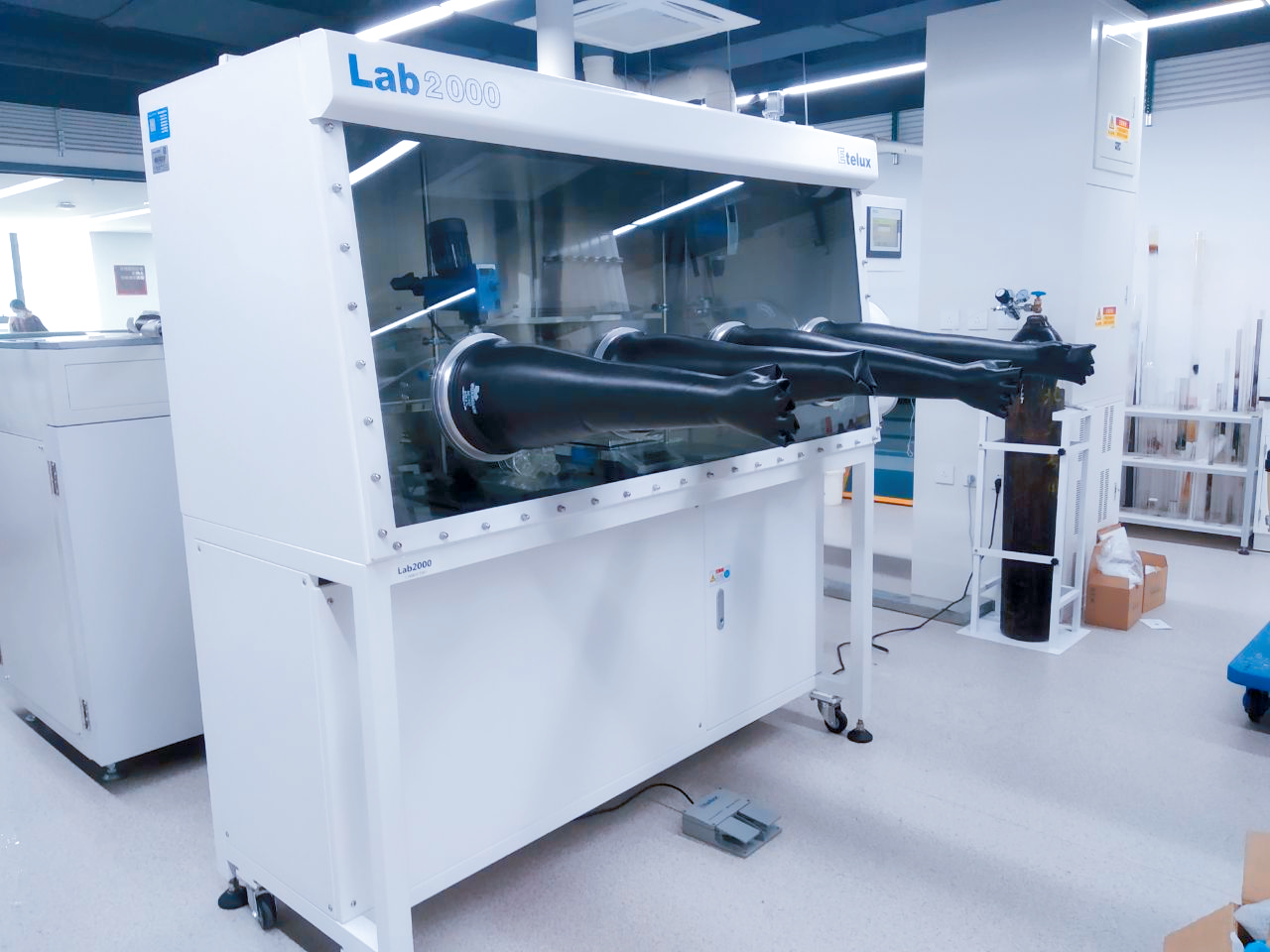 eteluxglovebox